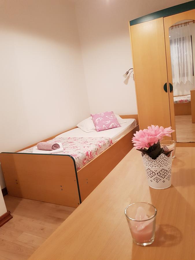 Apartmani Zoric Водице Екстериор снимка