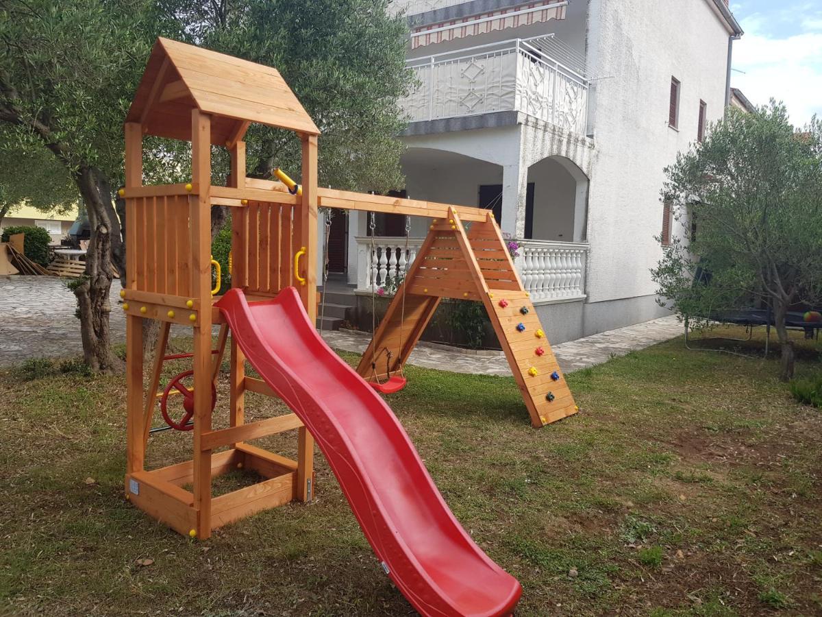 Apartmani Zoric Водице Екстериор снимка
